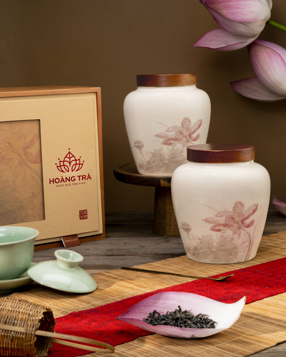 Tr&agrave; sen B&aacute;ch Diệp &ndash; Di sản hương vị từ T&acirc;y Hồ